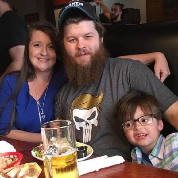 Meet your Posher, Ashley - Picture 1 of 1